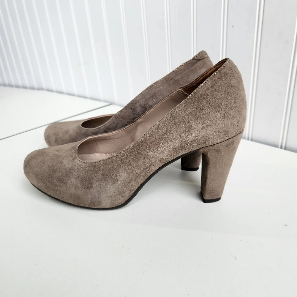 cordani Women's Slip-On Pump Heel size 7.5
